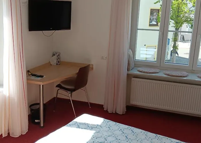 Gasthof Brauereigasthof Hösl 3*