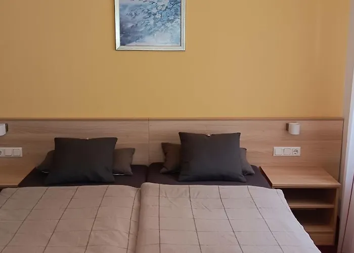 Brauereigasthof Hoesl 3* Mitterteich